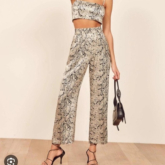 Reformation Samson 2 piece snakeskin set size 4 - Picture 2 of 9